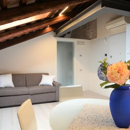 Apartment “al Commercio” Luxury Loft